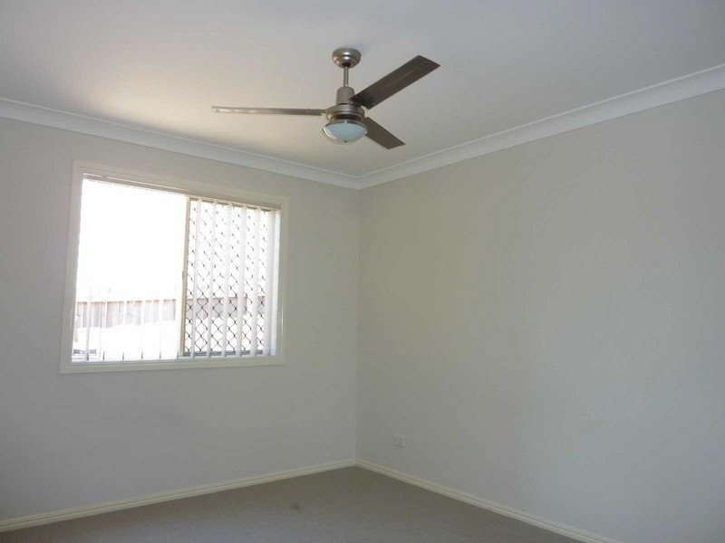 24 Esperance Crescent, Springfield Lakes QLD 4300