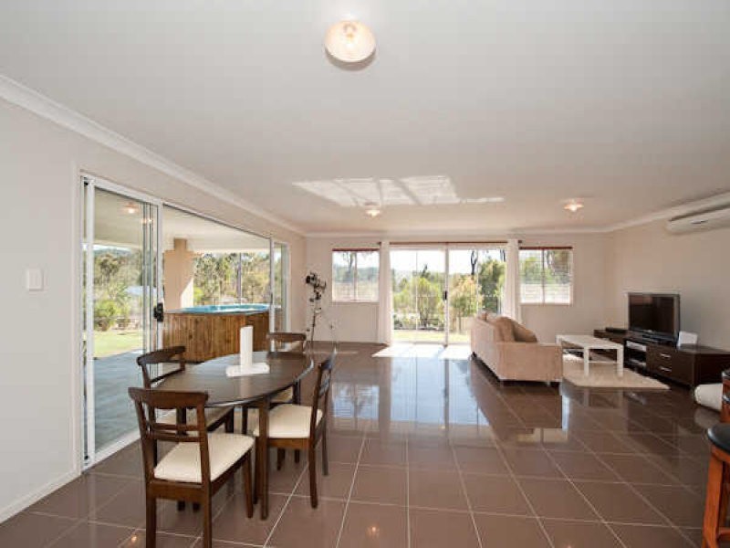 38 Bronzewing Court, Greenbank QLD 4124