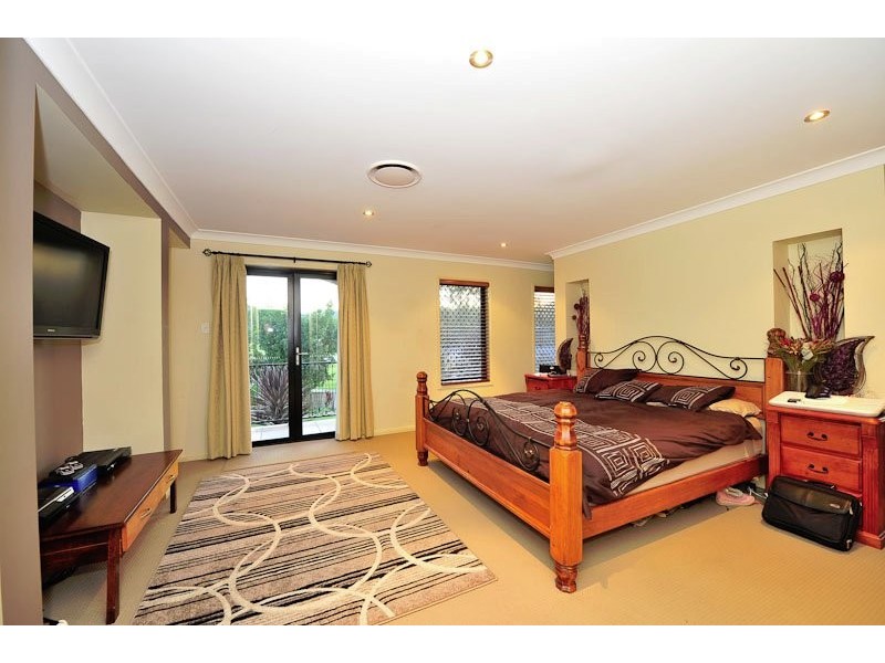 1 Cockatiel Court, Greenbank QLD 4124