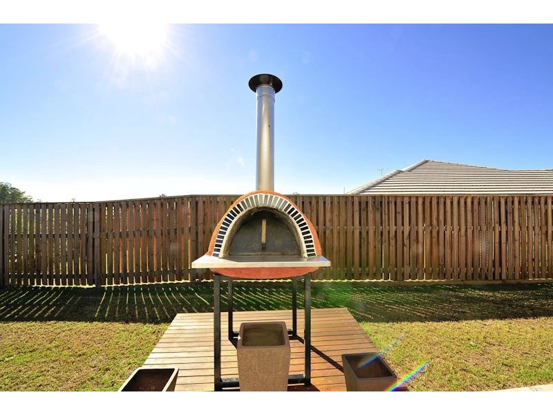 48 Burns Circuit, Augustine Heights QLD 4300