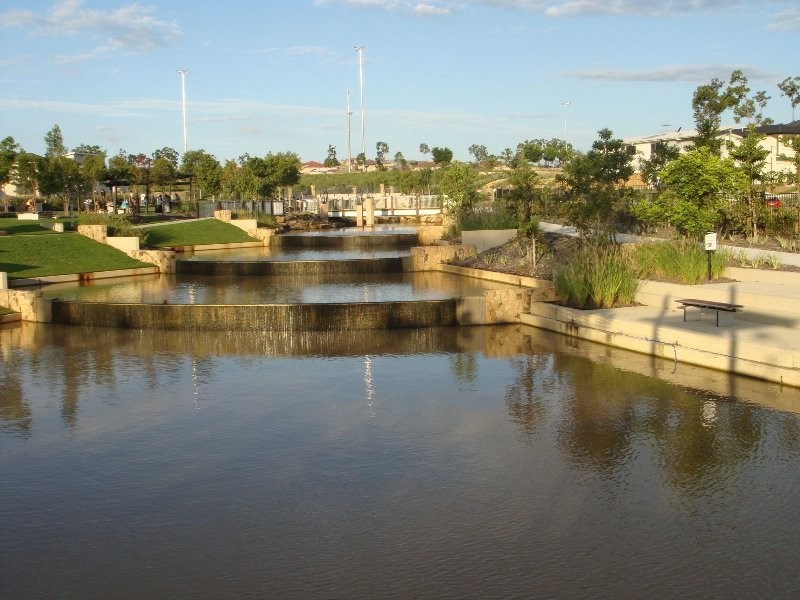 25 Cascades Street, Springfield Lakes QLD 4300