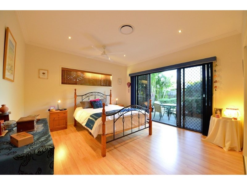 18 Venison Crescent, Springfield Lakes QLD 4300