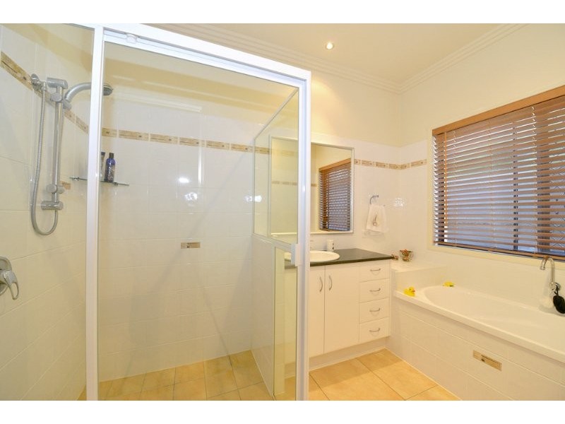 18 Venison Crescent, Springfield Lakes QLD 4300