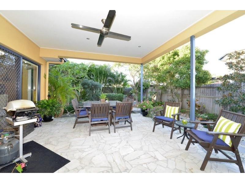 18 Venison Crescent, Springfield Lakes QLD 4300