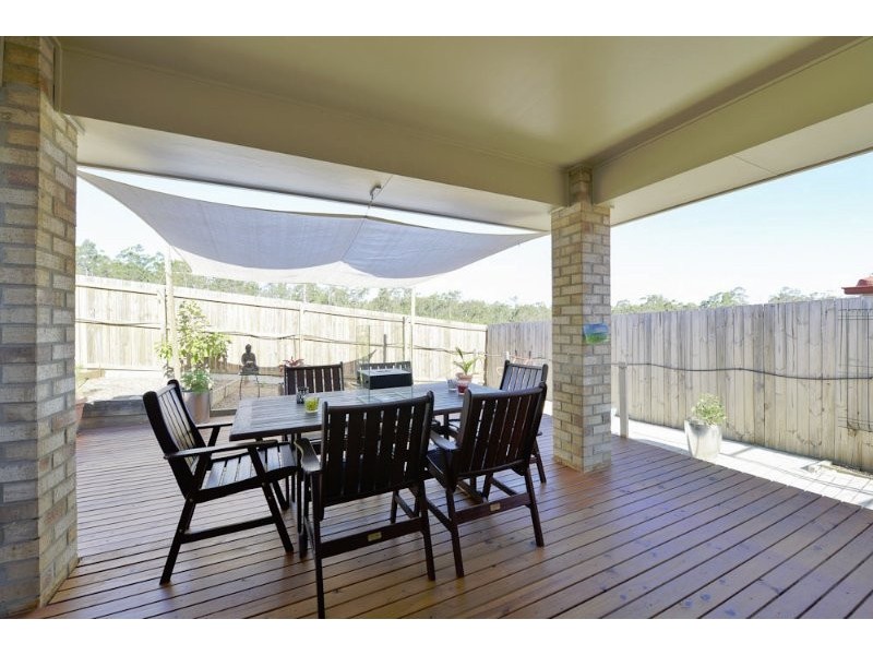 22 Daisy Street, Springfield Lakes QLD 4300