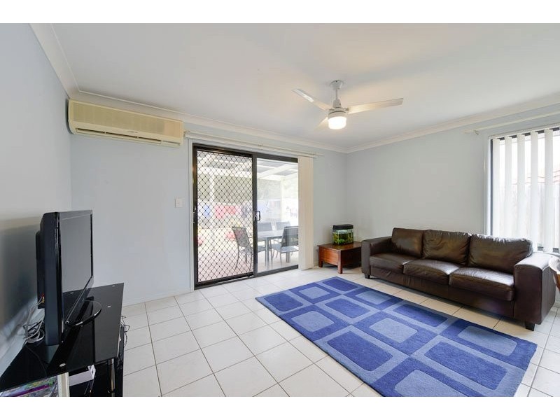 6 Speckled Circuit, Springfield Lakes QLD 4300