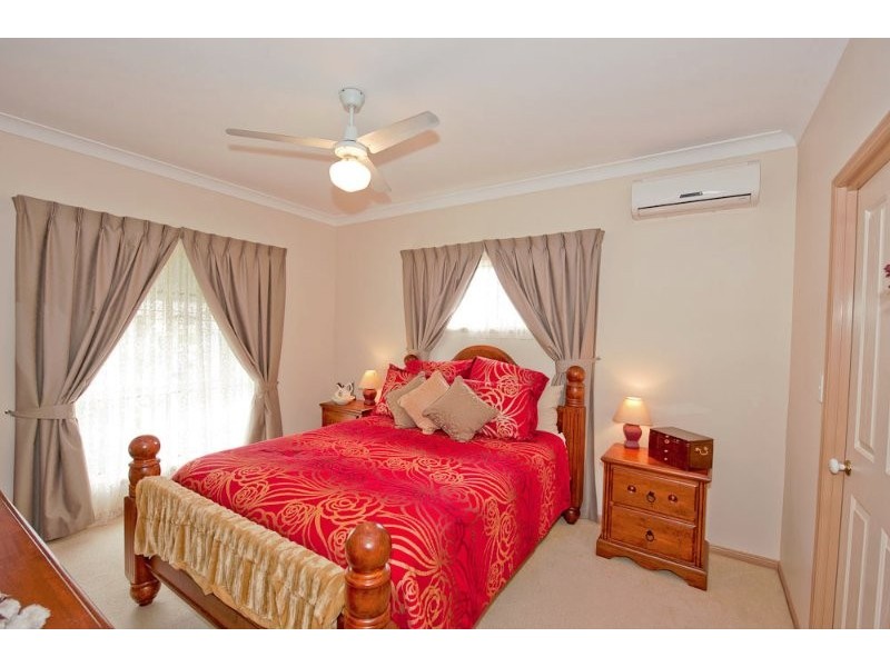 11 Apollo Place, Springfield Lakes QLD 4300