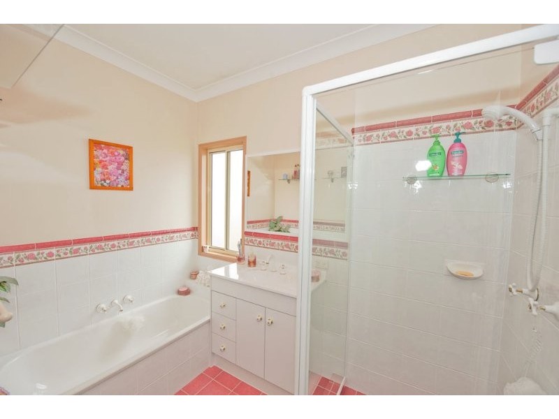 11 Apollo Place, Springfield Lakes QLD 4300