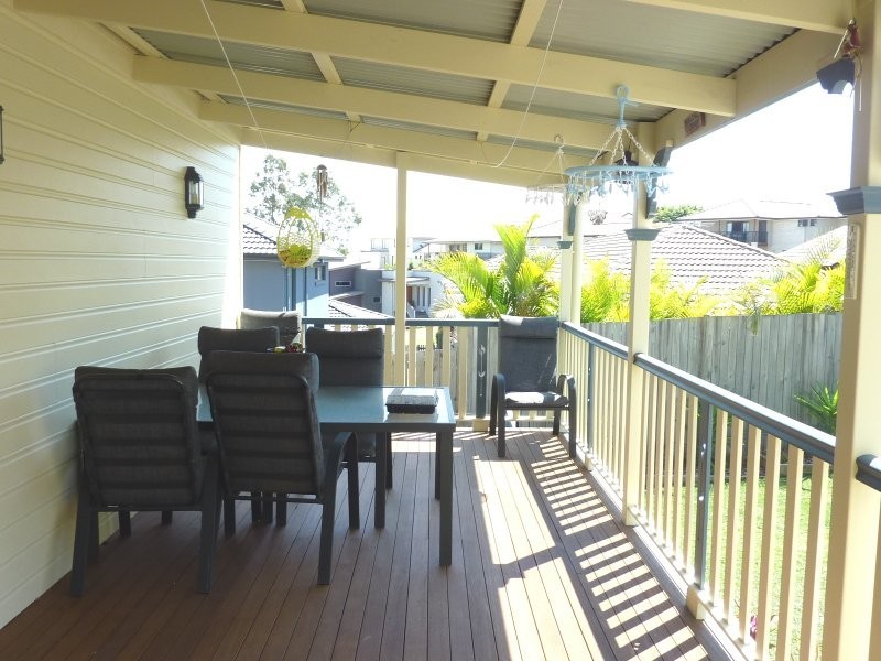 11 Apollo Place, Springfield Lakes QLD 4300