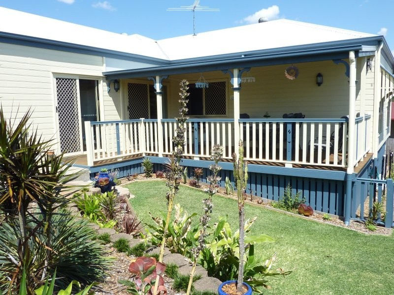 11 Apollo Place, Springfield Lakes QLD 4300