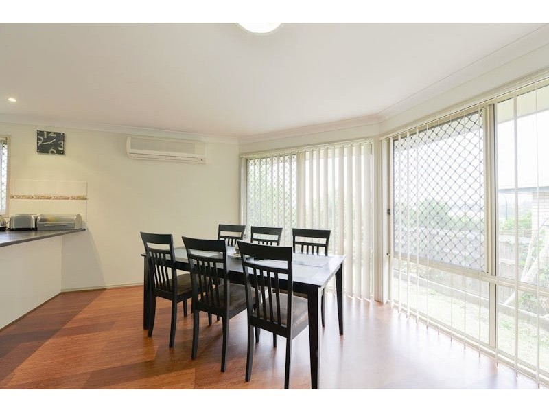 15 Cove Place, Springfield Lakes QLD 4300