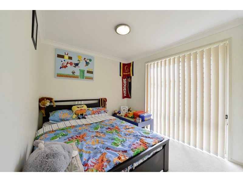 15 Cove Place, Springfield Lakes QLD 4300