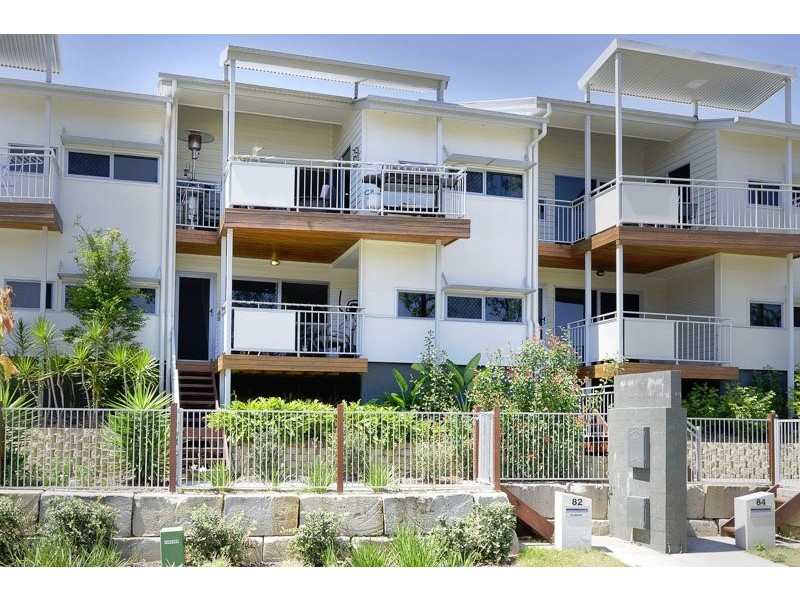 82 Grande Avenue, Springfield Lakes QLD 4300
