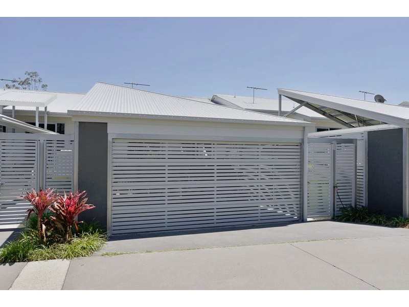 82 Grande Avenue, Springfield Lakes QLD 4300
