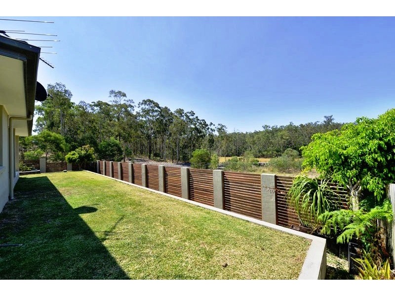 64 Lakes Entrance Drive, Springfield Lakes QLD 4300