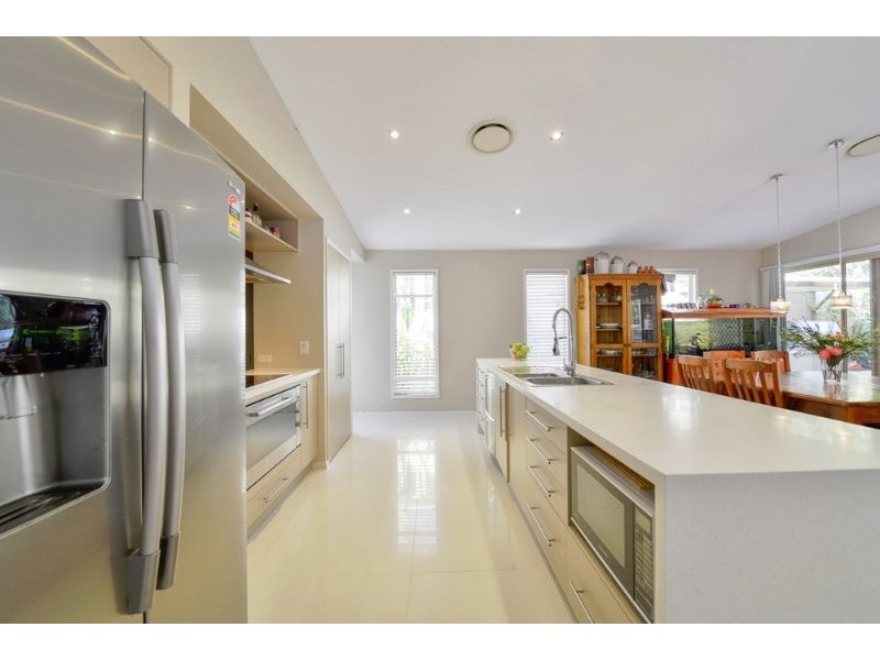 72 Admiral Crescent, Springfield Lakes QLD 4300