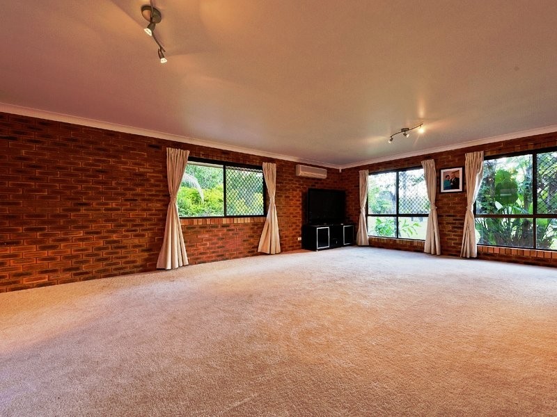 152 Campbell Road, Greenbank QLD 4124