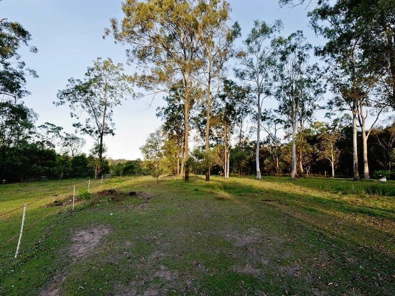 152 Campbell Road, Greenbank QLD 4124