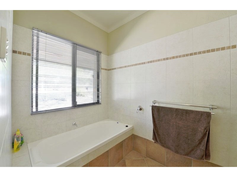 85 Honeyeater Drive, Greenbank QLD 4124