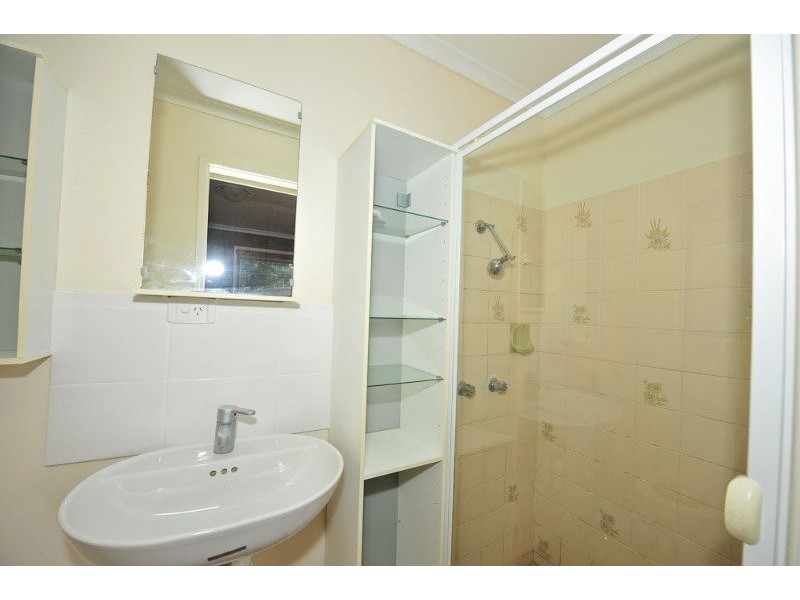 15 Garden Road, Camira QLD 4300