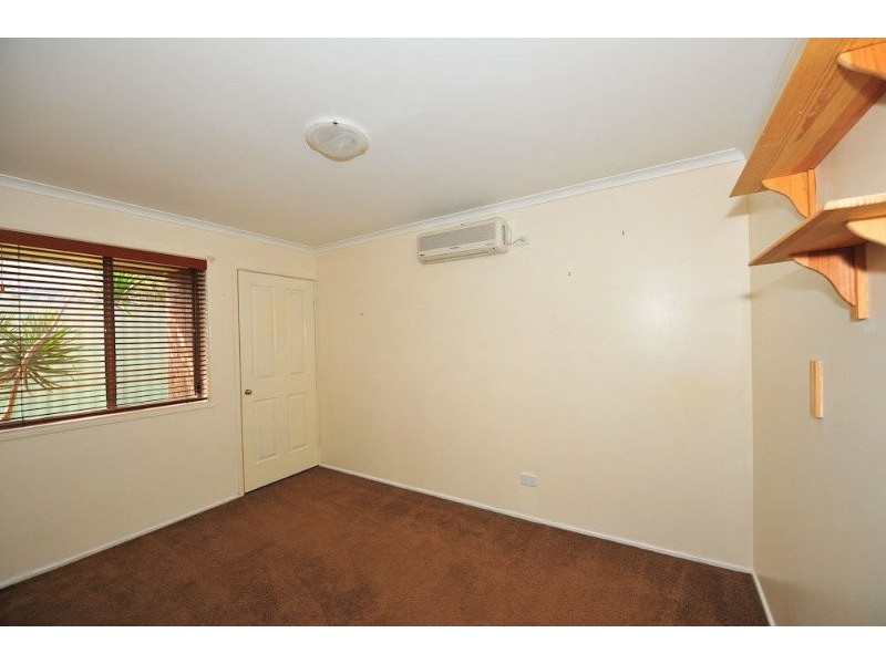 15 Garden Road, Camira QLD 4300