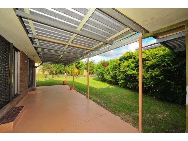 15 Garden Road, Camira QLD 4300