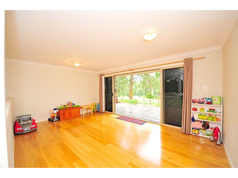 10 Waugh Court, New Beith QLD 4124