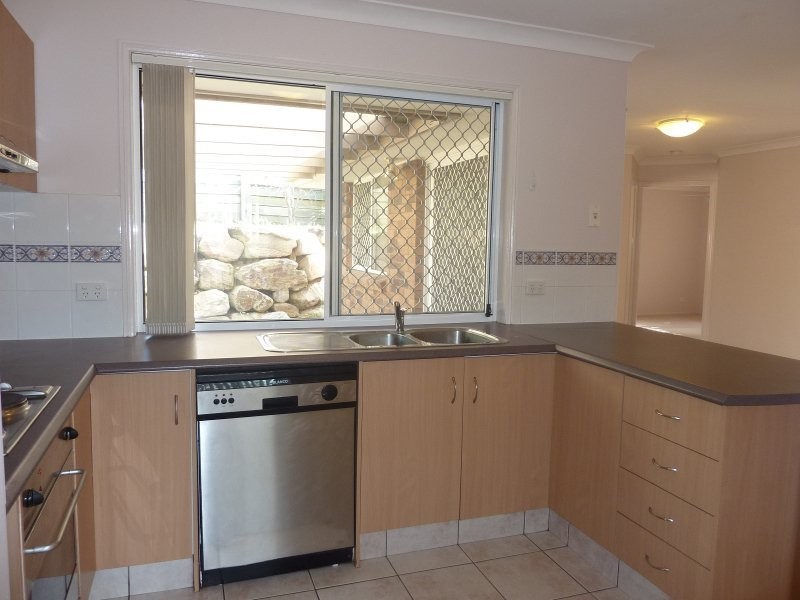 12 Vistula Ave, Springfield QLD 4300