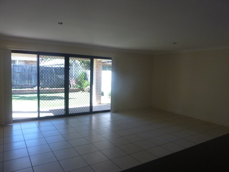 100 James Josey Avenue, Springfield Lakes QLD 4300