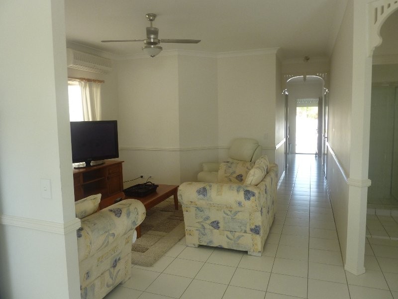 7 Horizon Drive, Springfield Lakes QLD 4300