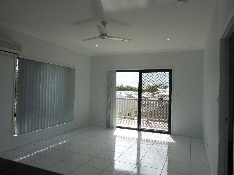 12 Yellowstone Way, Springfield Lakes QLD 4300