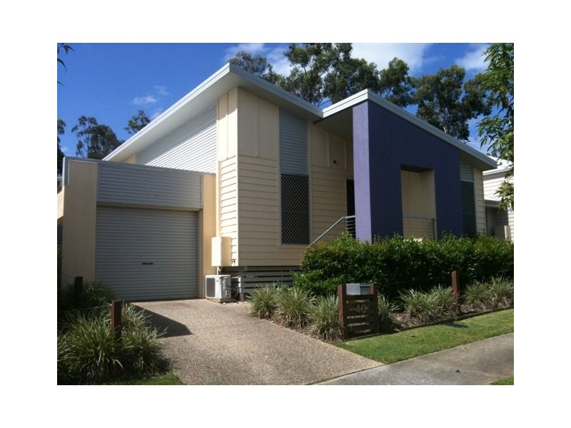 40 Creekside Drive, Springfield Lakes QLD 4300