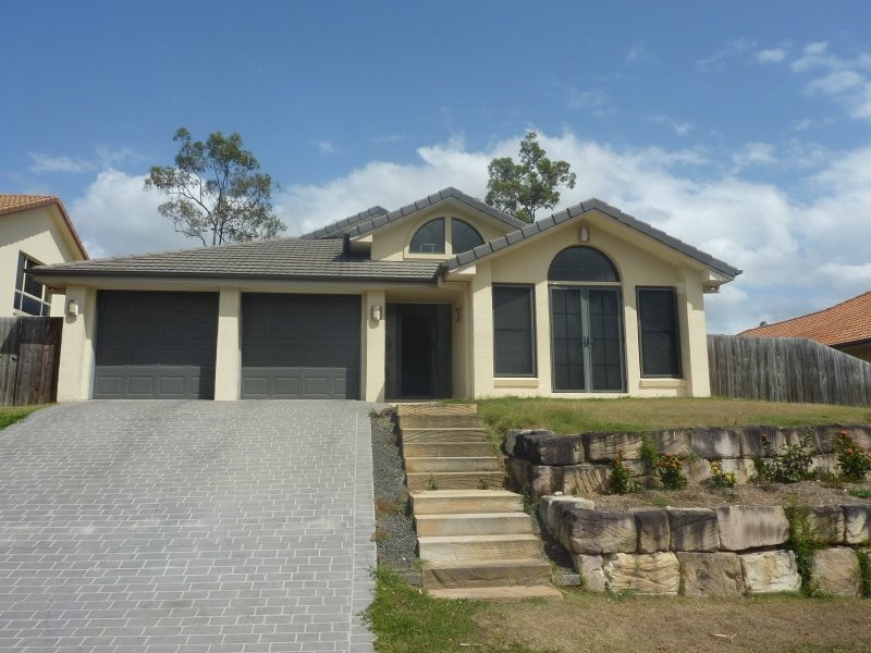 4 Dew Close, Springfield Lakes QLD 4300