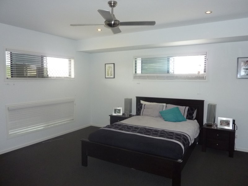 2 Patricius Place, Augustine Heights QLD 4300