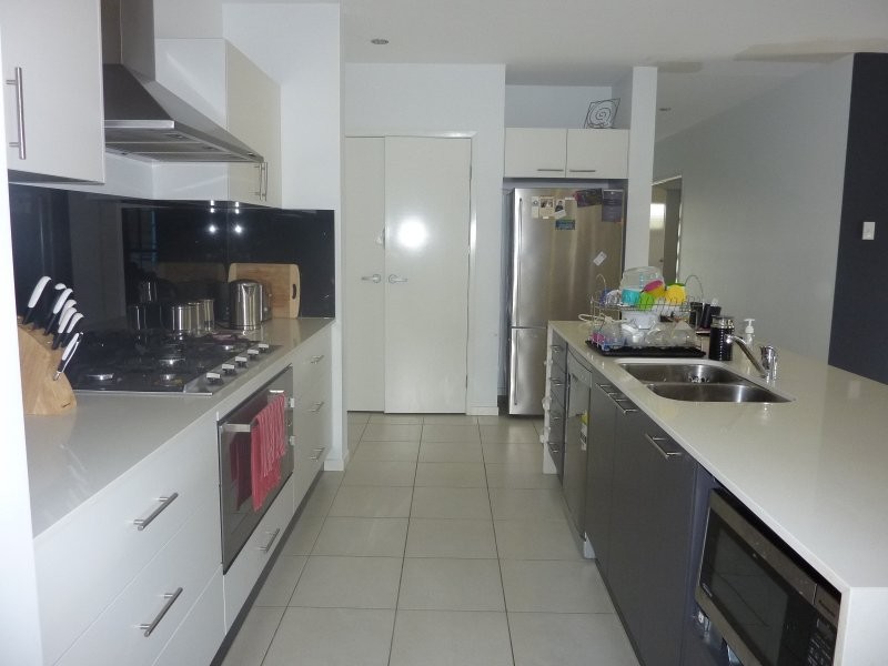 2 Patricius Place, Augustine Heights QLD 4300