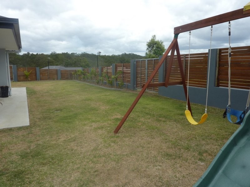 2 Patricius Place, Augustine Heights QLD 4300