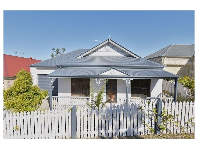 8 Sailboat Way, Springfield Lakes QLD 4300