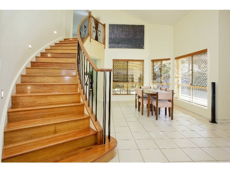 37 Viewpoint Drive, Springfield Lakes QLD 4300