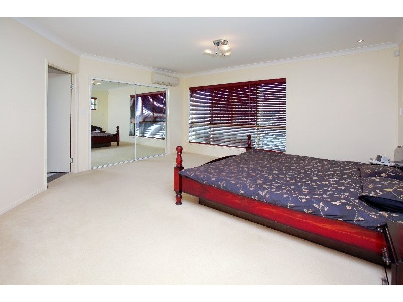 37 Viewpoint Drive, Springfield Lakes QLD 4300