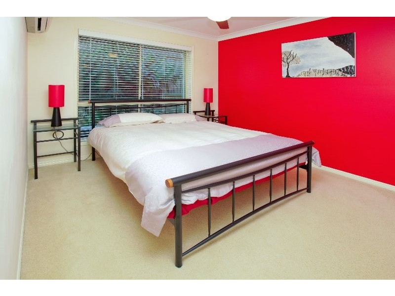 37 Viewpoint Drive, Springfield Lakes QLD 4300