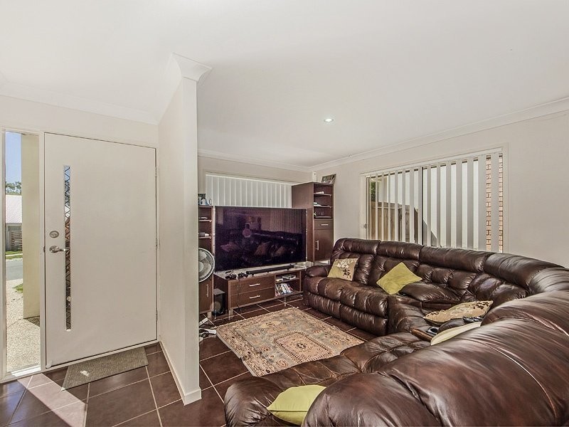 28 Francisca Drive, Augustine Heights QLD 4300