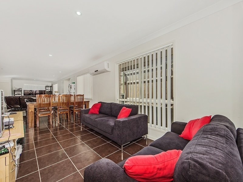 28 Francisca Drive, Augustine Heights QLD 4300