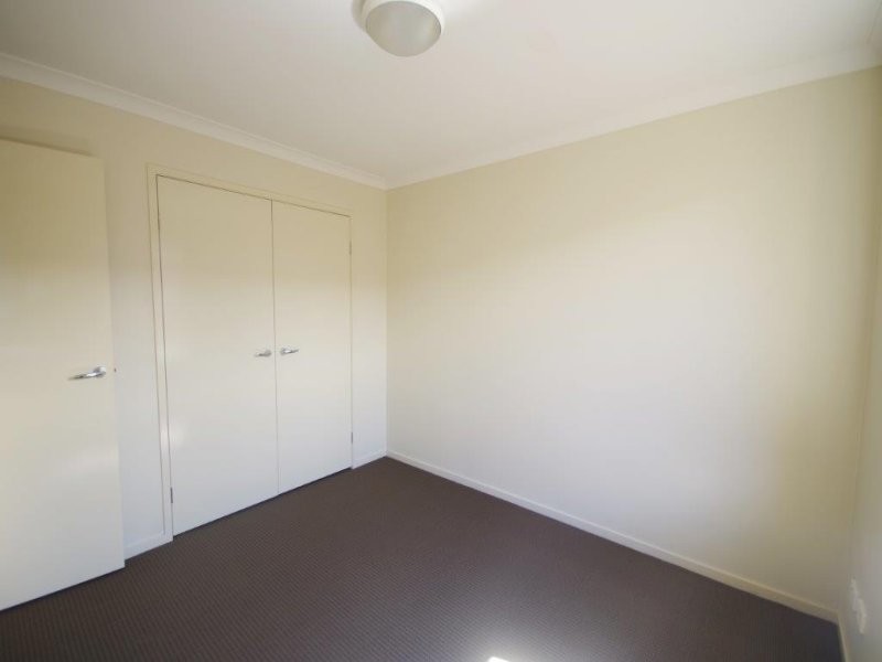 48 Siedofsky Street, Redbank Plains QLD 4301