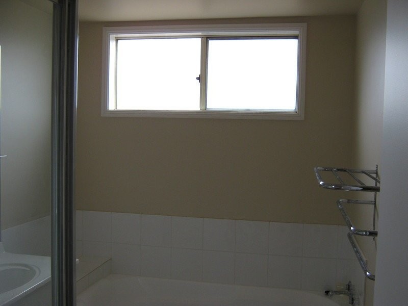 9 Eureka Court, Redbank Plains QLD 4301