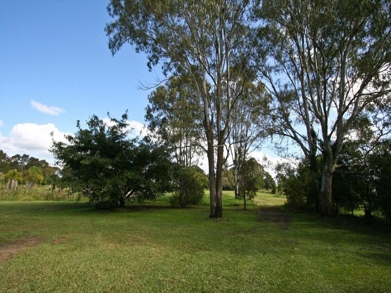 35 Danyenah Street, Loganholme QLD 4129