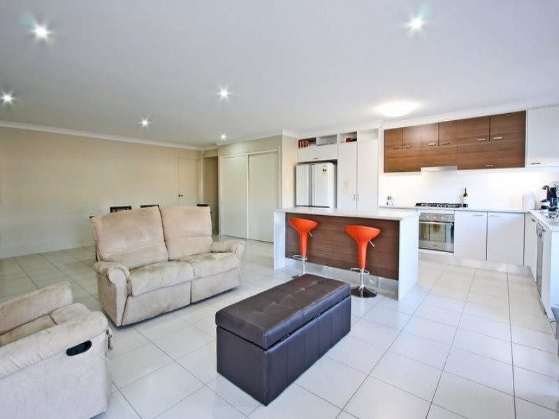 16 River Park Drive, Loganholme QLD 4129