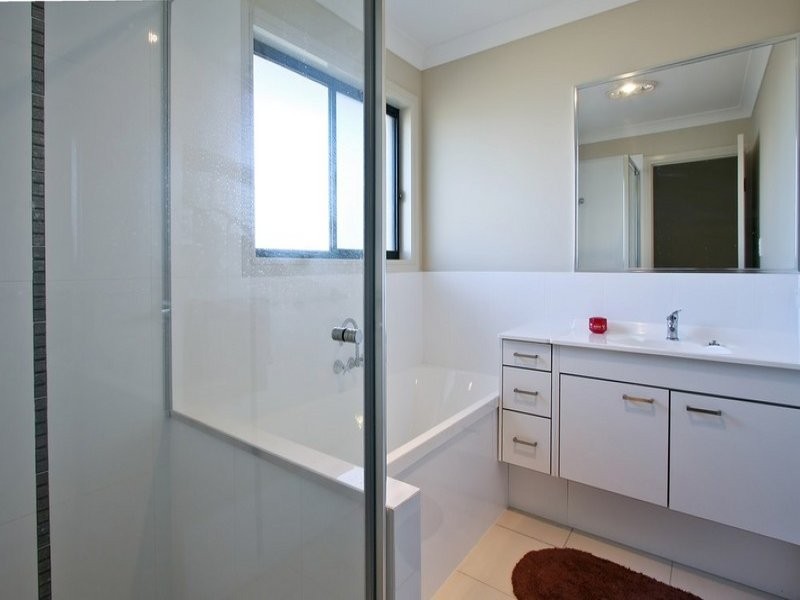 16 River Park Drive, Loganholme QLD 4129