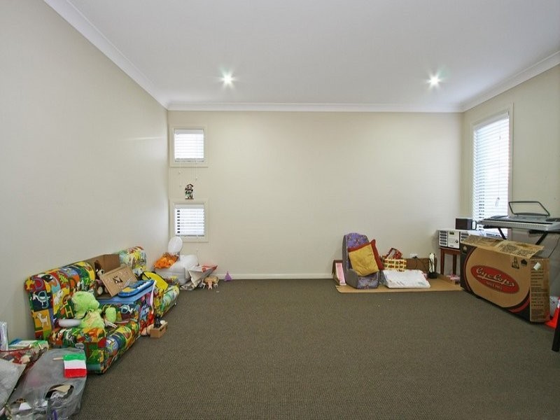 16 River Park Drive, Loganholme QLD 4129