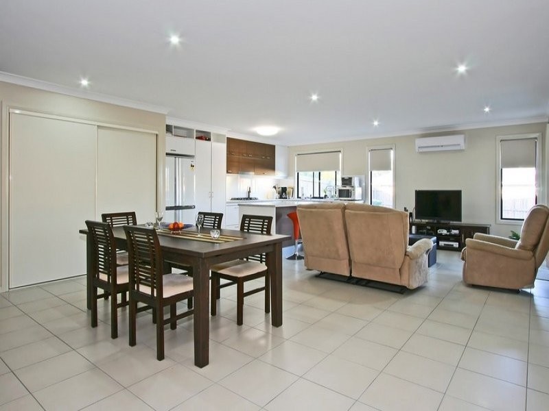 16 River Park Drive, Loganholme QLD 4129