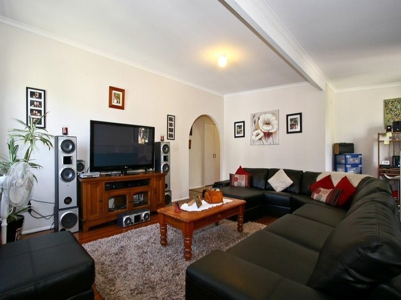 11 Kerrong Court, Shailer Park QLD 4128